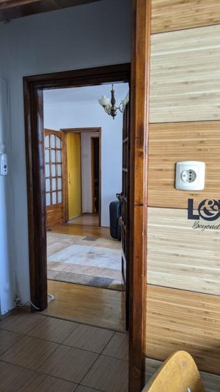 Apartament 2 camere mobilat si utilat complet, acces metrou, disponibil imediat.