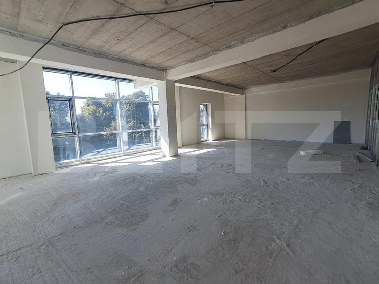 Spațiu comercial-Birouri de închiriat – 330 mp, Etaj 2, Str. Gheorghe Doja,