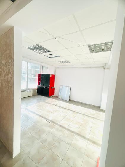 Spatiu Comercial - Dobroiesti