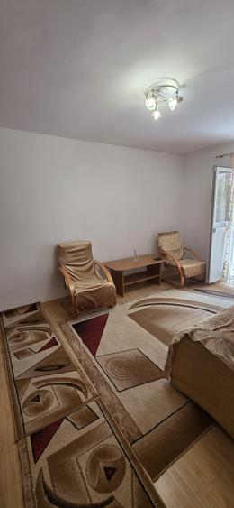 Ultracentral, 480euro/luna neg, 2 camere decomandate, C. Negri