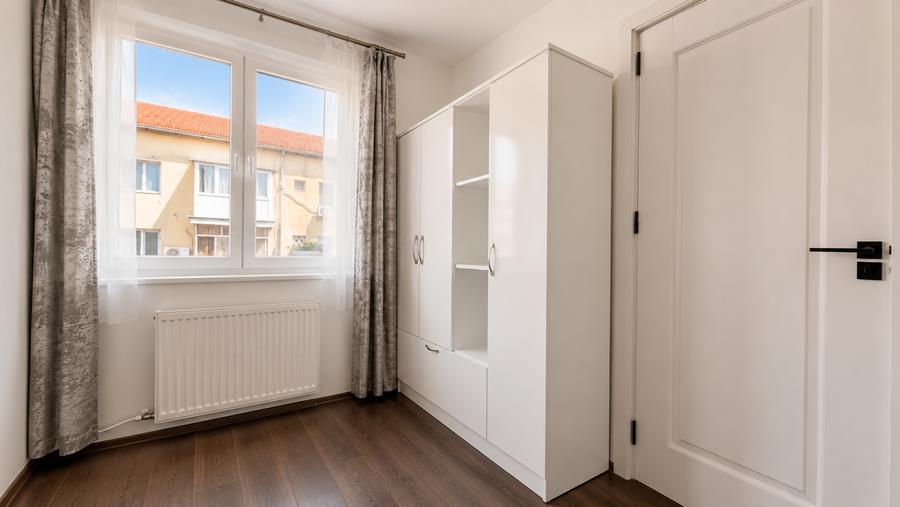 Apartament 2 Camere | Zona Girocului | Etaj 3/4 | 47mp | Bloc Izolat | Renovat