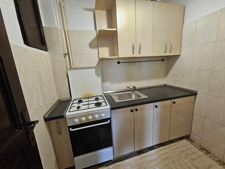Apartament 2 camere Sfintii Voievozi nr. 29 ultracentral