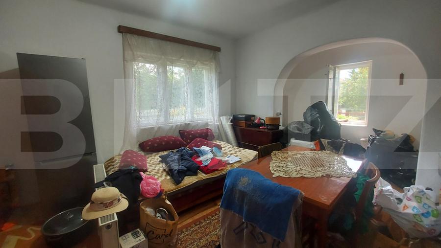 Casă solidă, teren de 2.800 mp cu livada - Aninoasa - 5