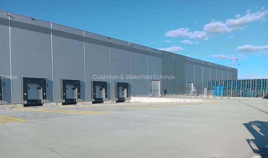 Spatii logistice Bacau - 10