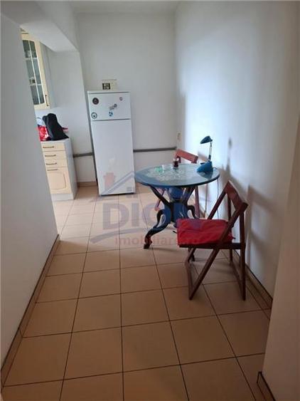 Unirii - Tribunal - BCR, 2 camere,