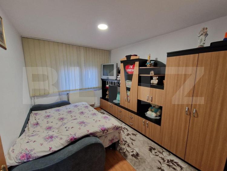 Apartament 3 camere, 70 mp, zona Ampoi 2 - 5