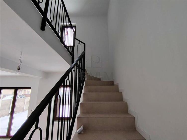Duplex individual - toate utilitatile - zona excelenta - personalizare interioar