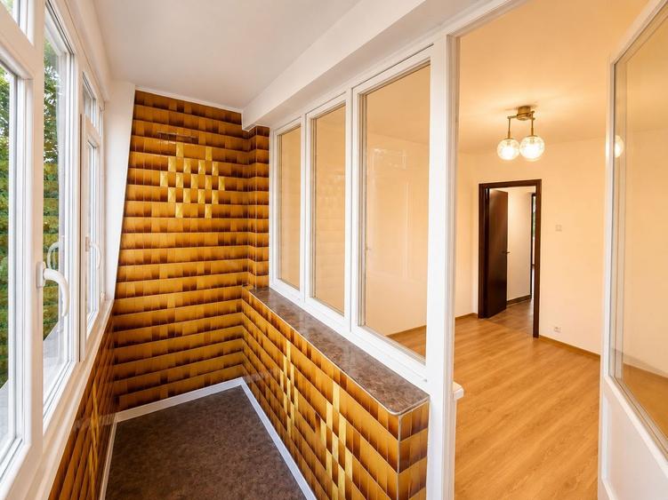 Apartament 3 camere semidecomandat | Teiul Doamnei | Bloc reabilitat