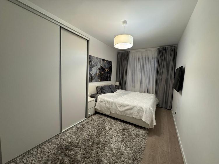 3 CAMERE + CURTE 76mp || SISESTI - BANEASA
