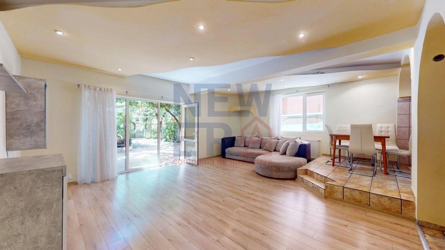 Vila cu 7 camere de inchiriat+ gradina + piscina Prelungirea Ghencea