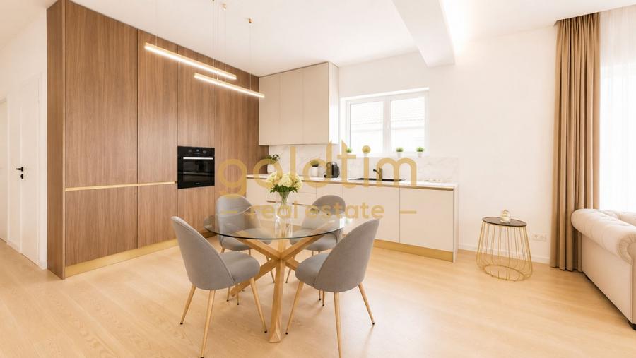 SUPERB/VILA INDIVIDUALA/COMPLEX INCHIS/MOBILAT
