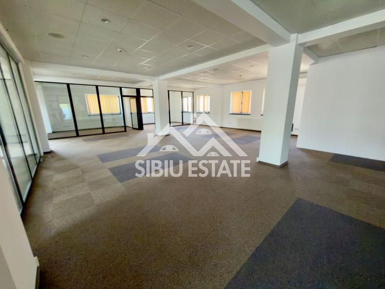 Clădire birouri 1.000 mp utili, 15 parcări, rooftop – Sibiu zona Milea