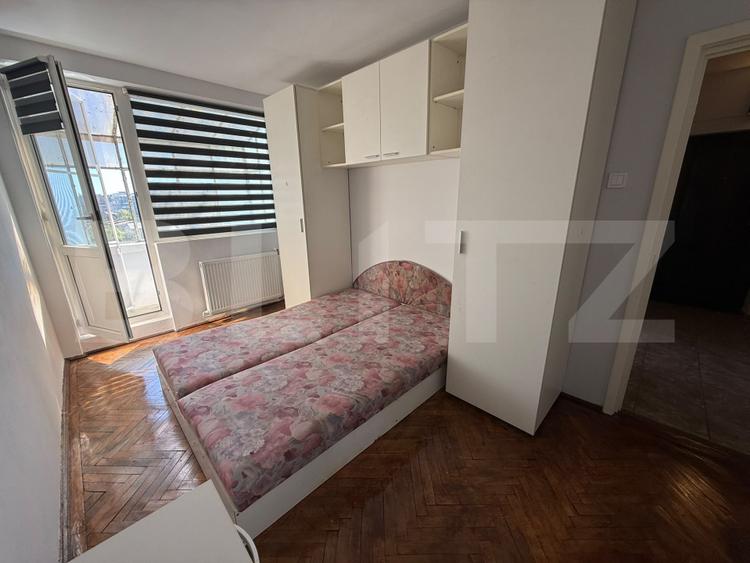 Apartament 3 camere, 59 mp, zona Republicii