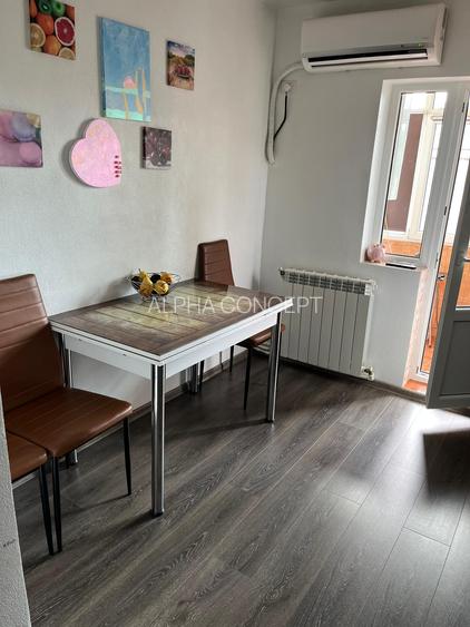 Năvodari-zona Sud-2decomandate,S-55mp,mobilat și utilat, centrală gaze. - 5