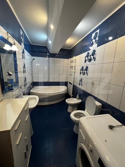 Apartament cu 3 camere, loc de parcare, zona Centura