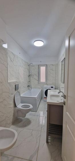 Apartament 2 camere etaj 1 bloc nou zona Parc ( Varnav)