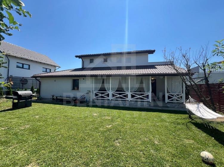 Casa Moderna-165mp-4Camere-2Bai-Teren 480mp-Garaj-Bartolomeu-Brasov