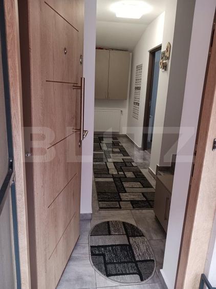 O locuință versatilă, cu două apartamente independente, Zona Fabric