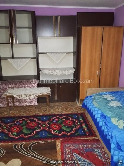 TEREN INTRAVILAN CU CASĂ ȘI ANEXE | 1.010 MP | IONĂȘENI, VÂRFU CÂMPULUI