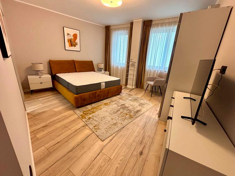 Proprietar, inchiriez ap 3 camere, apartament in vila, Piata Romana – Bd. Lascar