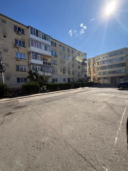 Apartament 2 camere 44 mp - mobilat/utilat nou - Plopeni Prahova