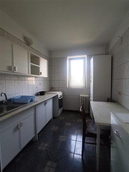 Apartament 2 camere zona Vest