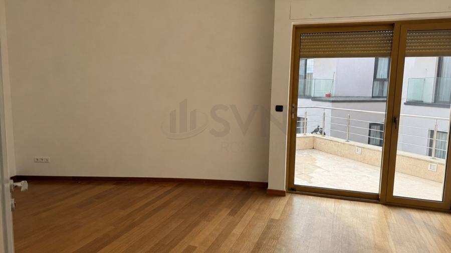 REA1029156 Duplex Primaverii