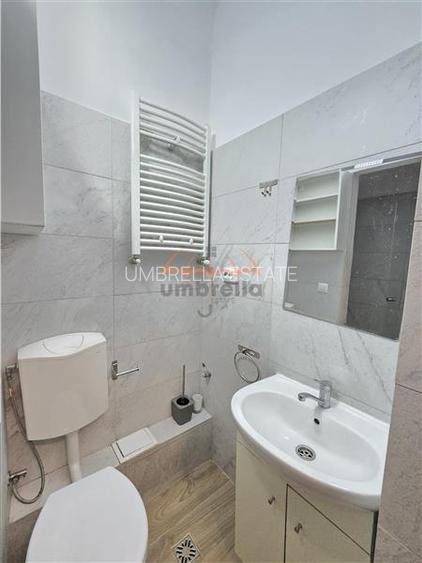 DE INCHIRIAT ap 2 dormitoare+2 bai , decomandat,ultracentral, 530 euro - 8