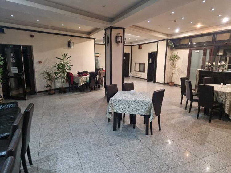Spațiu comercial, 300 mp, zona 1 Mai