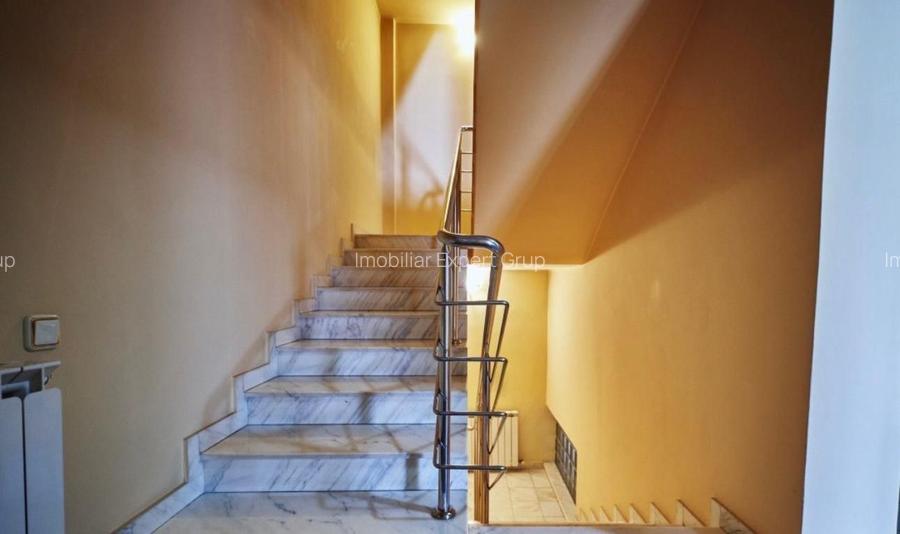 Eroii revolutiei vila 1100 mp S+P+E1+E2+M + curte 14 camere - 8