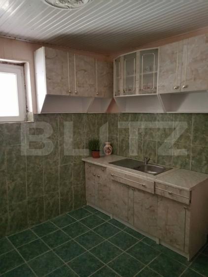 Casa cu 4 camere, 130 mp, teren de 798 mp, zona Iancuesti