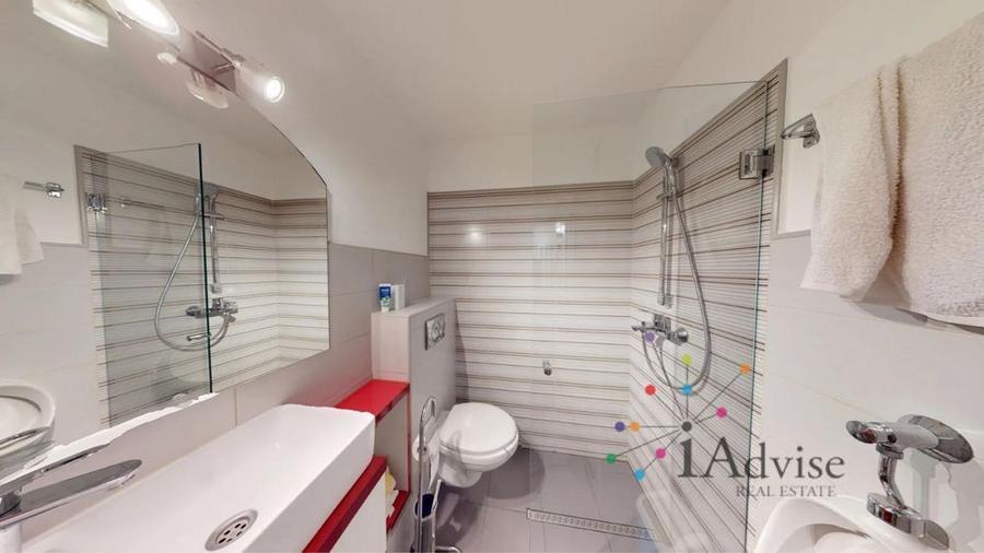Apartament 3 camere 77 mp - 2 balcoane si 2 bai