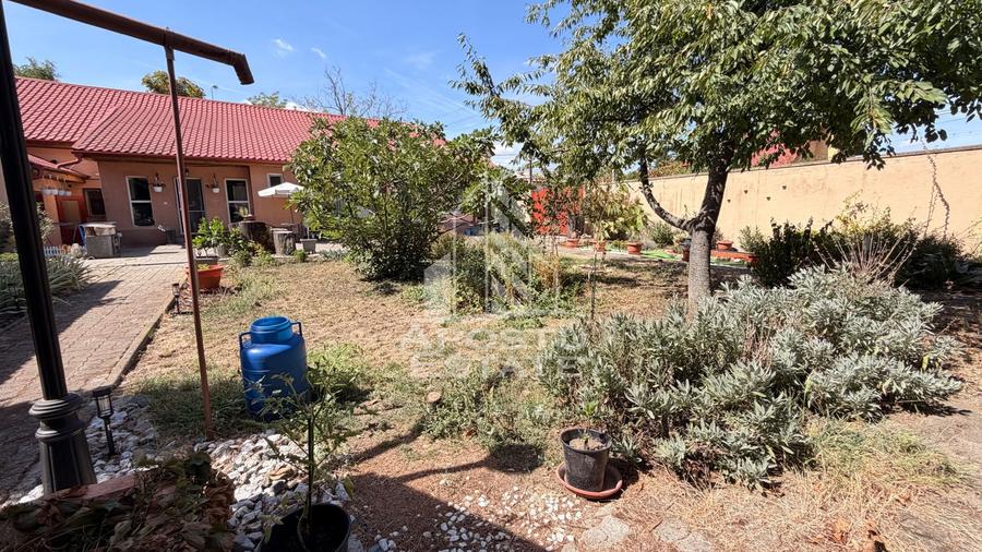 Casa 165 mp utili | Teren 626 mp | 2 fronturi stradale | Fratelia
