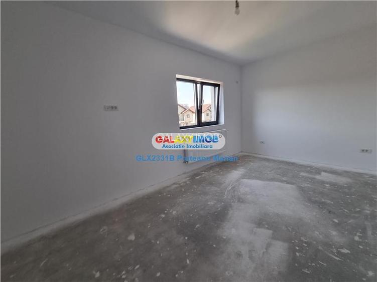 Vanzare casa de tip Duplex cu 370 mp de teren situat la Str Margelelor - 18
