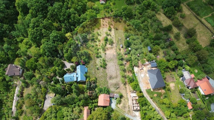 Valea Borcutului,Teren intravilan de vanzare, intre case