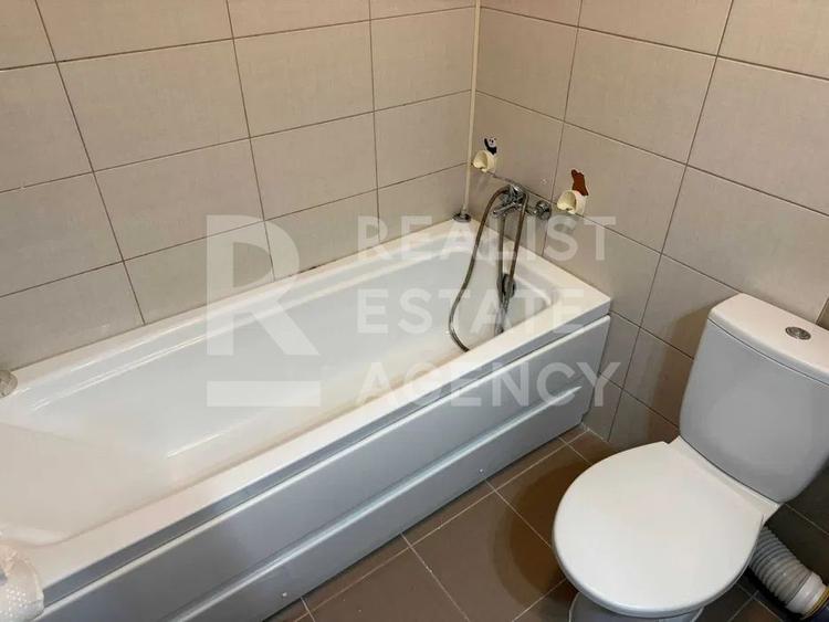 Vânzare, apartament 2 camere, zona Apărătorii Patriei