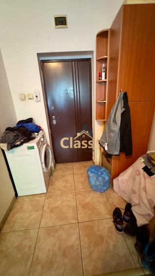 Garsoniera | Etaj intermediar | 22 mpu | Zona Lombului Dambul Rotund