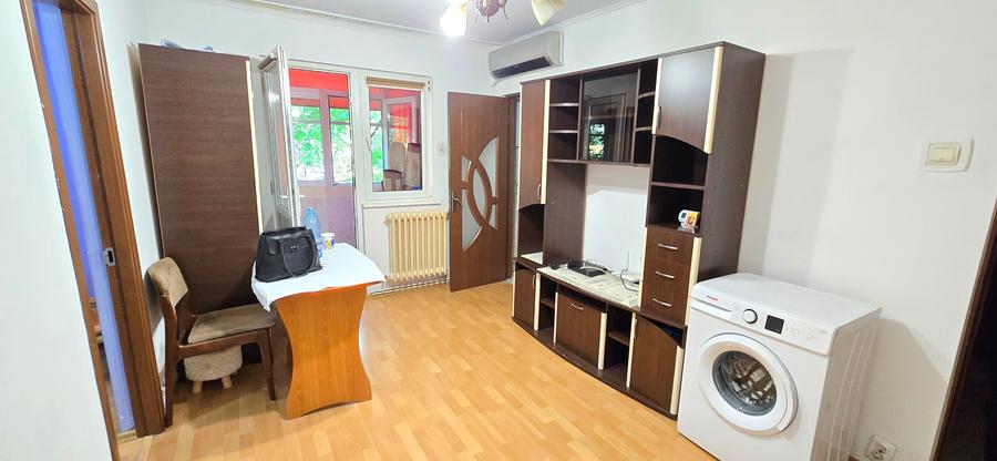 Apartament 2 camere, etaj 1, centrala termica, liber, Alexandru
