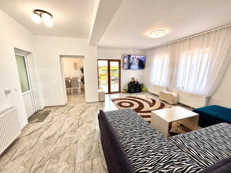 Casa individuala cu 4 camere, 2 terase, 189mp, 2 balcoane, 448 mp teren