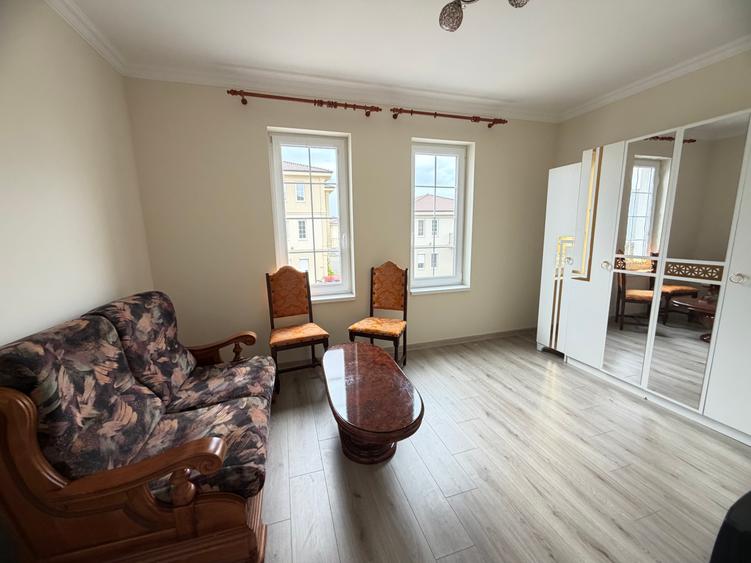 Inchiriez apartament 2 camere Giroc 500 euro