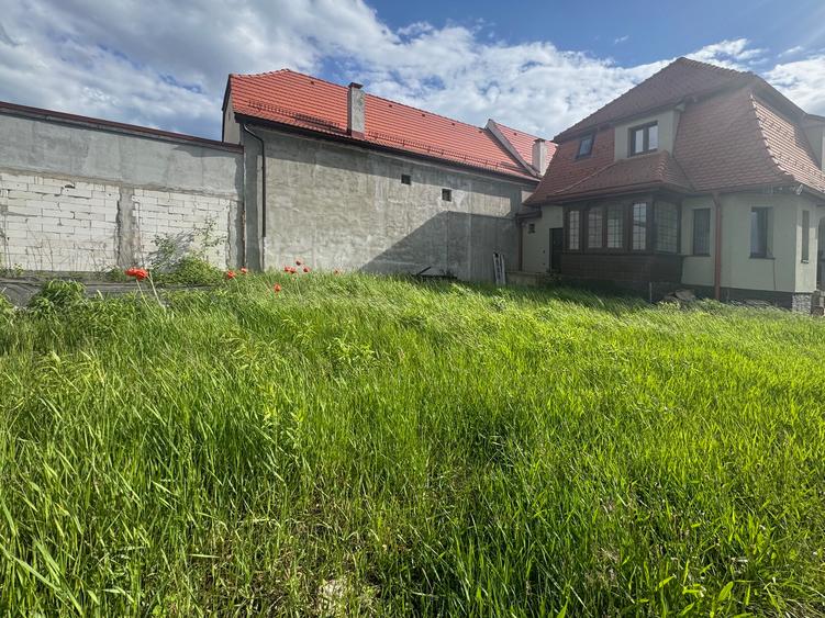 Casa Curte Proprie Zona Centrala
