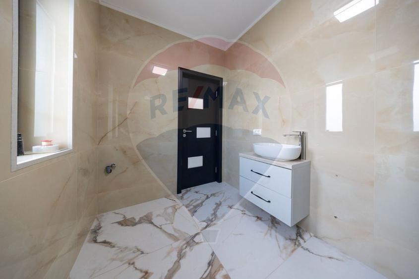 DUPLEX NOU, finisaje de calitate, curte, individuală, cartier Izvor!