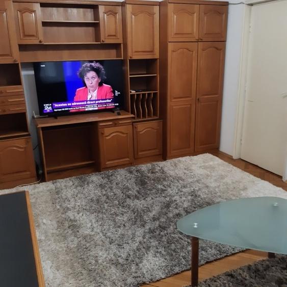 Inchiriez apartament 2 camere la 3 minute de metrou Stefan cel Mare