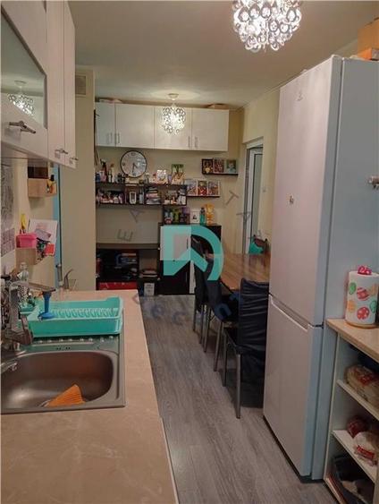 Apartament 2 camere, Astra, decomandat Brasov