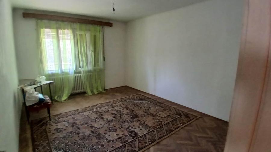 Comision 0 - Casa cu 5 camere in zona Teius
