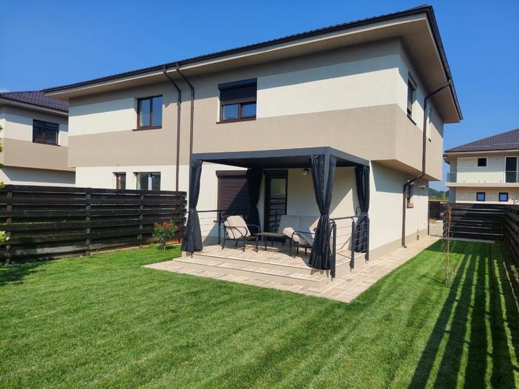 Casa mobilata tip duplex central in cartier rezidential Corbeanca