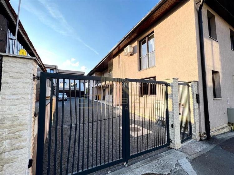 3 camere 2 NiveleTotul Nou Parcarezona Centrala str Gheorghe MarimescuUMF - 20