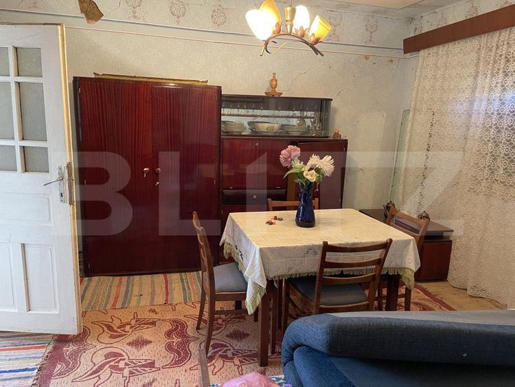 Casa, 100mp, 700mp teren, zona Hodisa