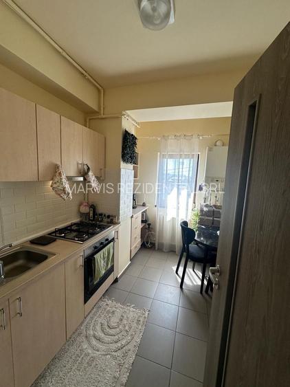 Apartament 2 Camere decomandat,mobilat si utilat,loc de parcare,langa metrou - 8