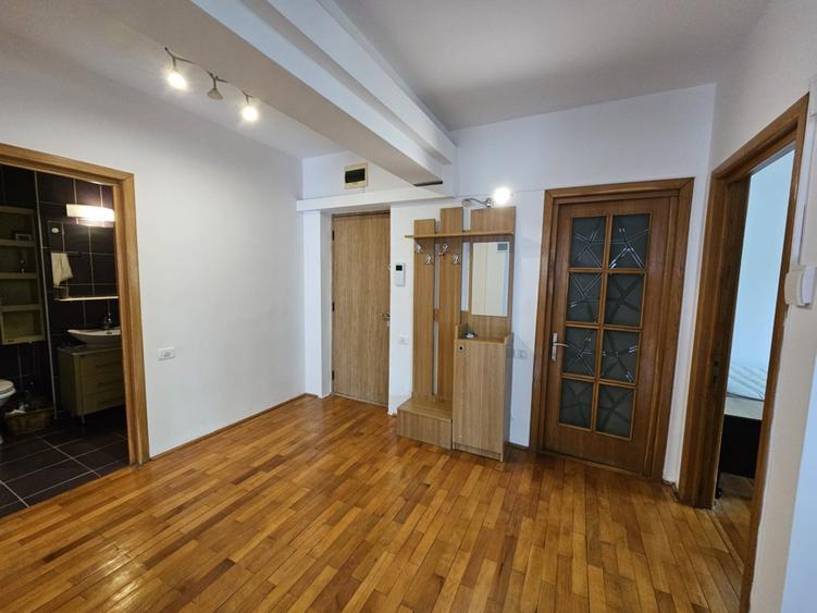 Tomis I 3camere  centrala gaz garaj subteran termen lung